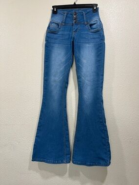 High-Waist Flared Women's Jeans in Medium Blue